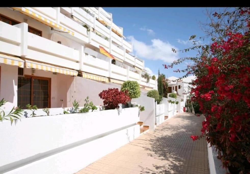 Garden City Apartment Privado Playa Feñabe Esterno foto