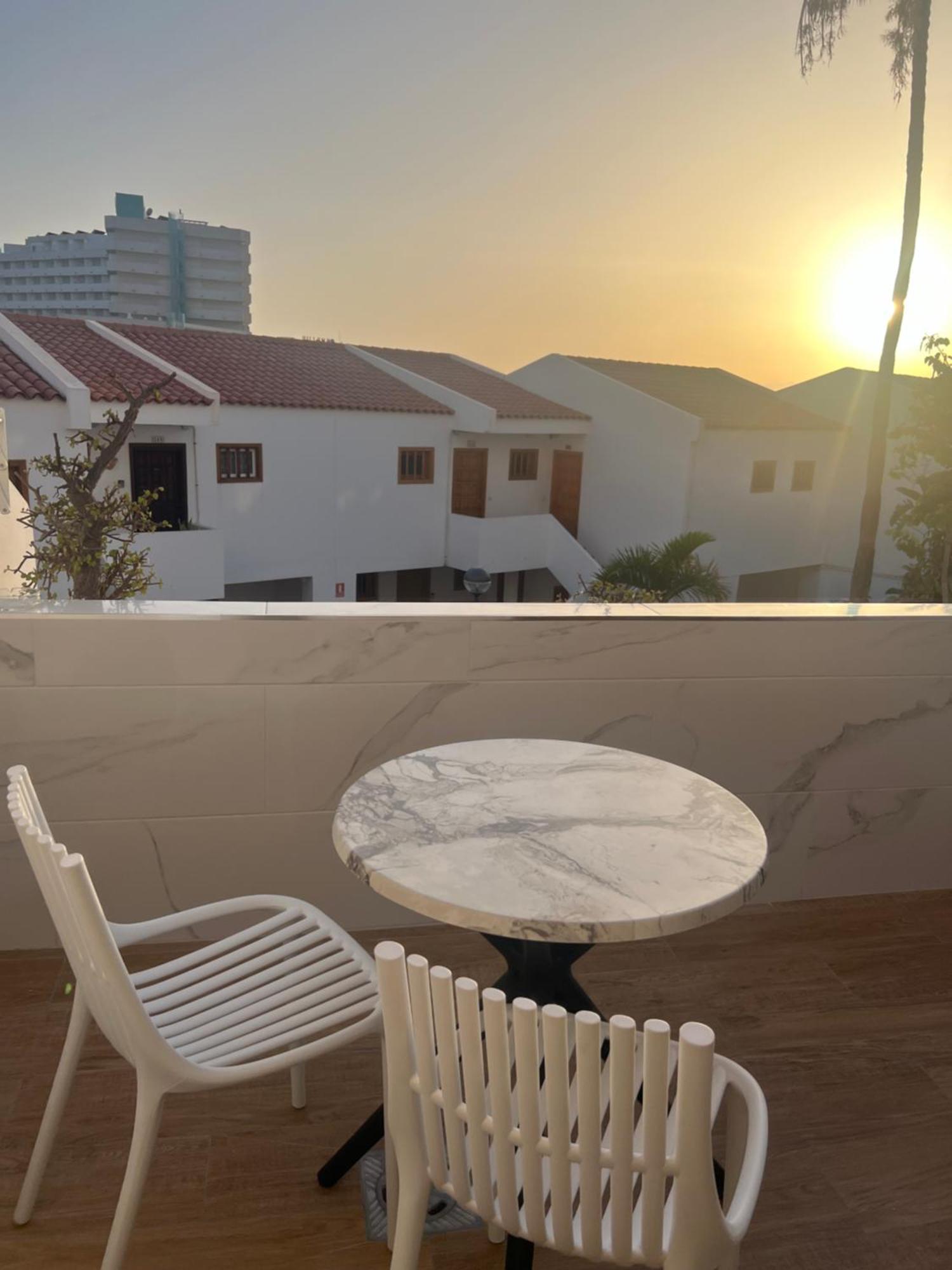Garden City Apartment Privado Playa Feñabe Esterno foto